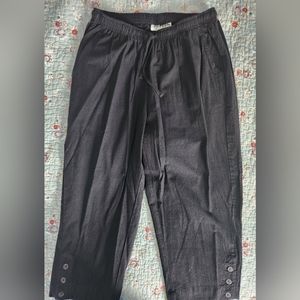 Women's capris